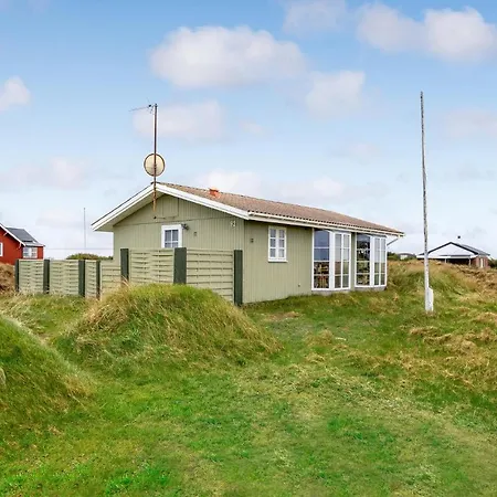 1 Bedroom In Romo *